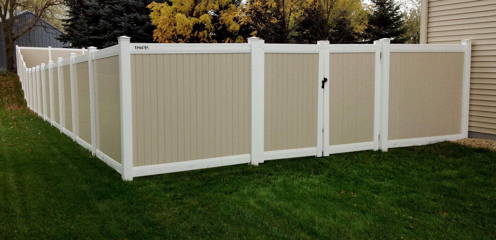 Maintenance-Free-Privacy-Fencing_1