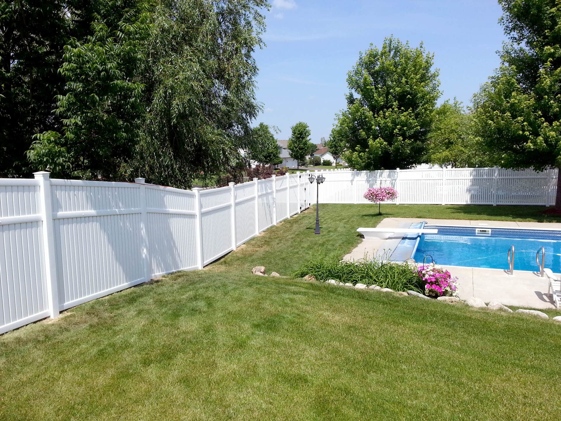 Fencing Contractor Minneapolis | Wood, Cedar, Vinyl, Aluminum Fence in ...